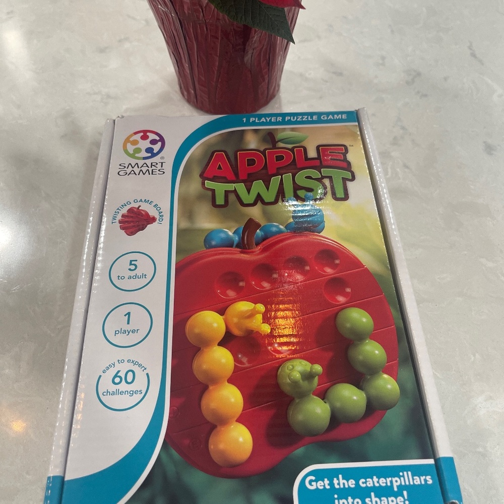 Apple Twist game